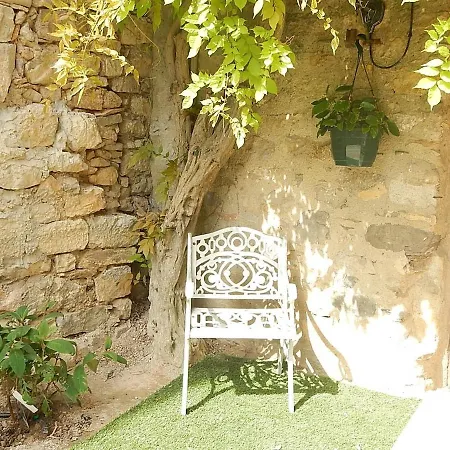 Feriehus Romantic House, Enclosed Garden, Pool