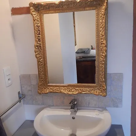 Romantic House, Enclosed Garden, Pool Lagrasse