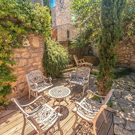Romantic House, Enclosed Garden, Pool * Lagrasse