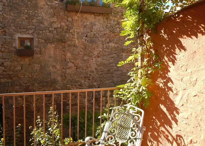 Casa de Férias Romantic House, Enclosed Garden, Pool *